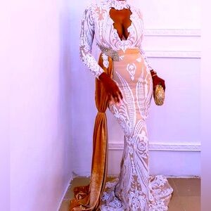 Long fancy dress for occasions